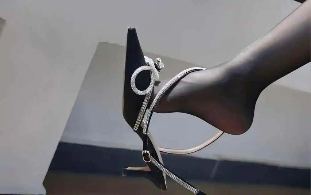 西檬之家-M倾向解析：BDSM中的受虐属性与新人入门指南